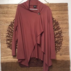 Bobeau wrap top